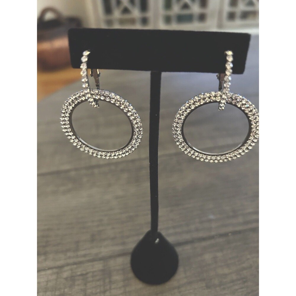 Rhinestone Circle Hanging Pierced Earring